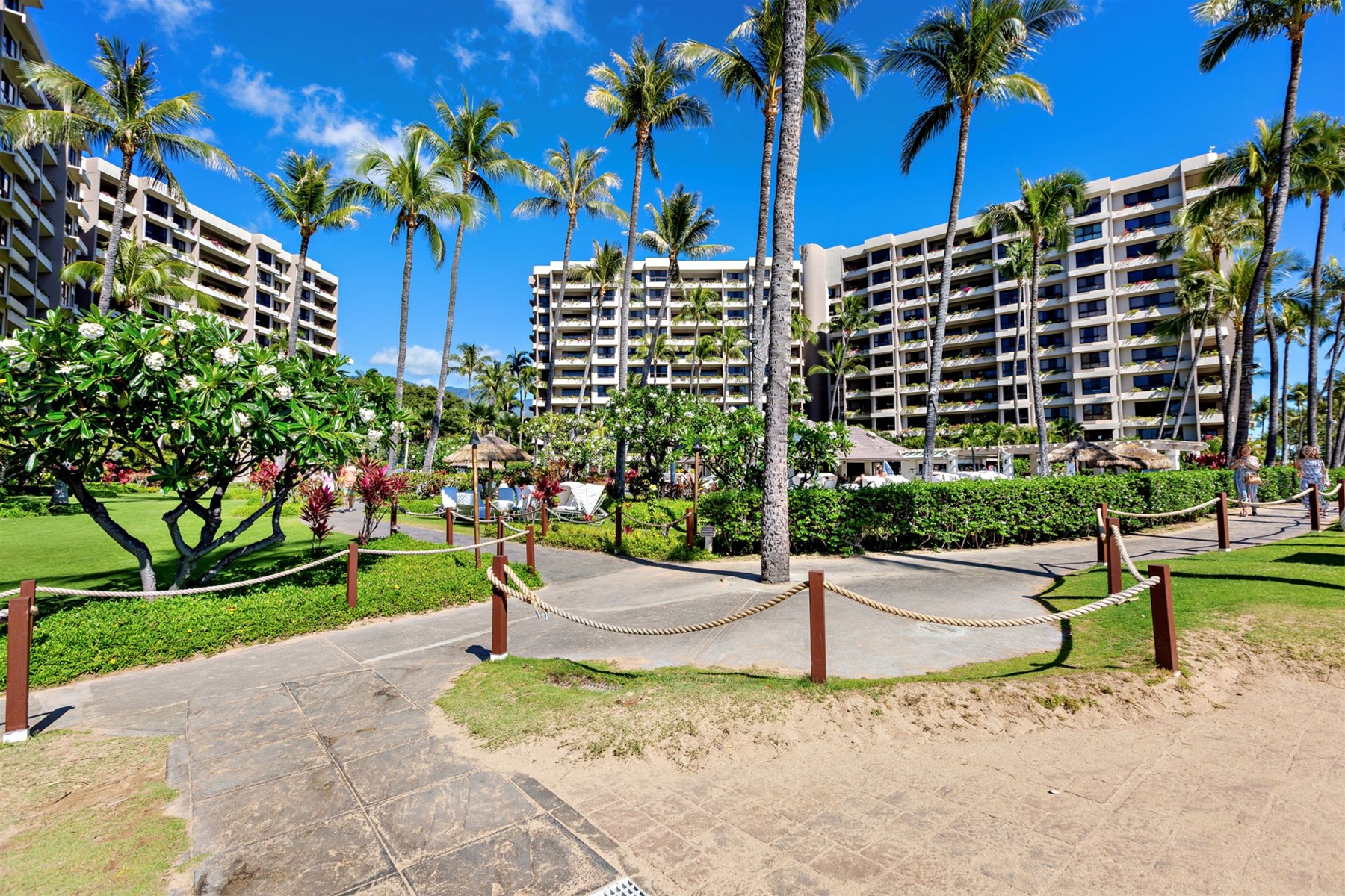 Maui Best Vacation Rentals Premium resort condos in Kaanapali, Napili
